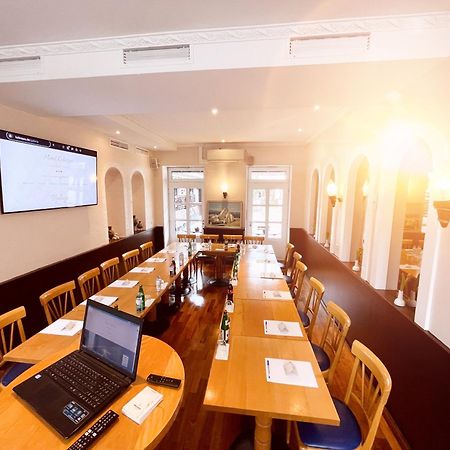 Hotel Kolossos Duesseldorf - Neuss Extérieur photo